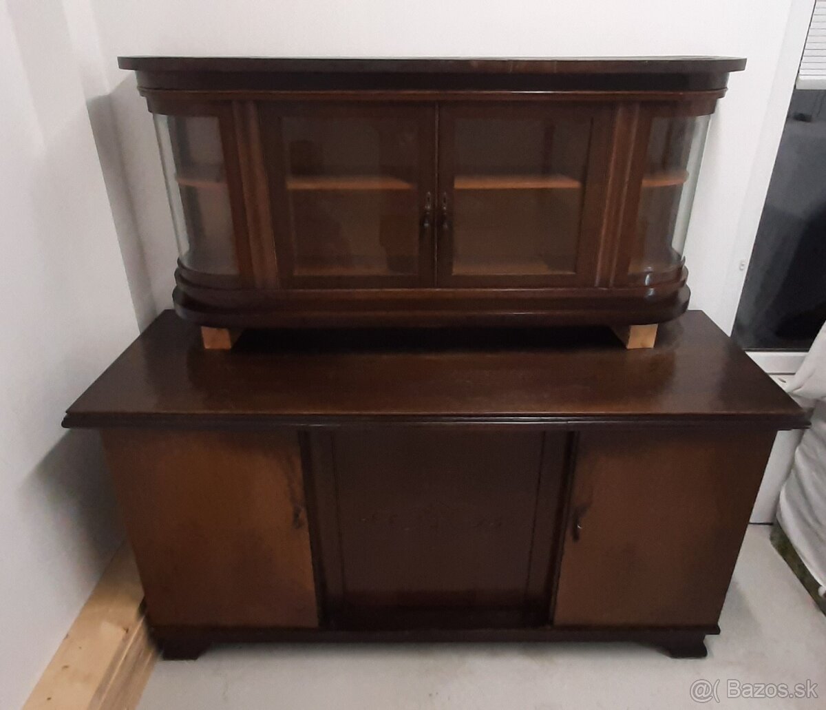 Starožitná komoda - 2