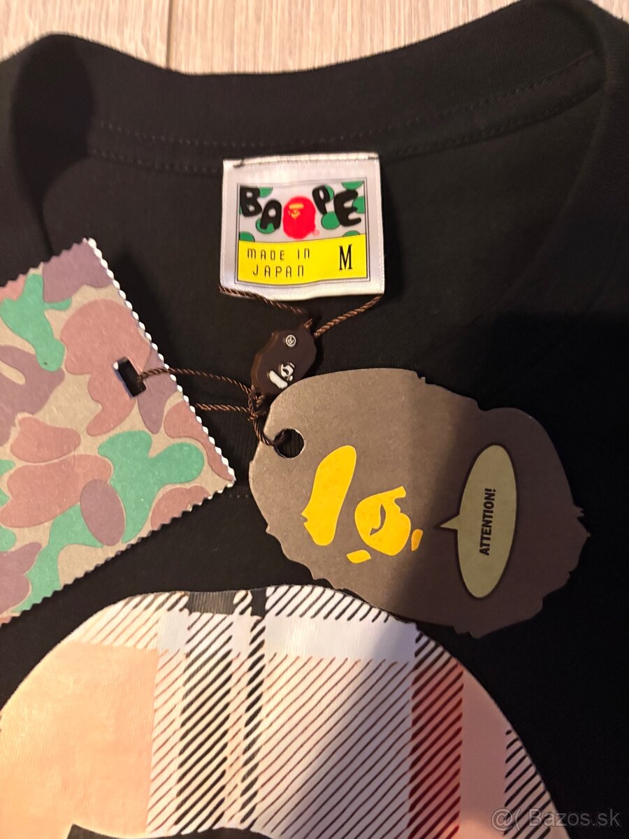 Bape X Burberry tricko - 2