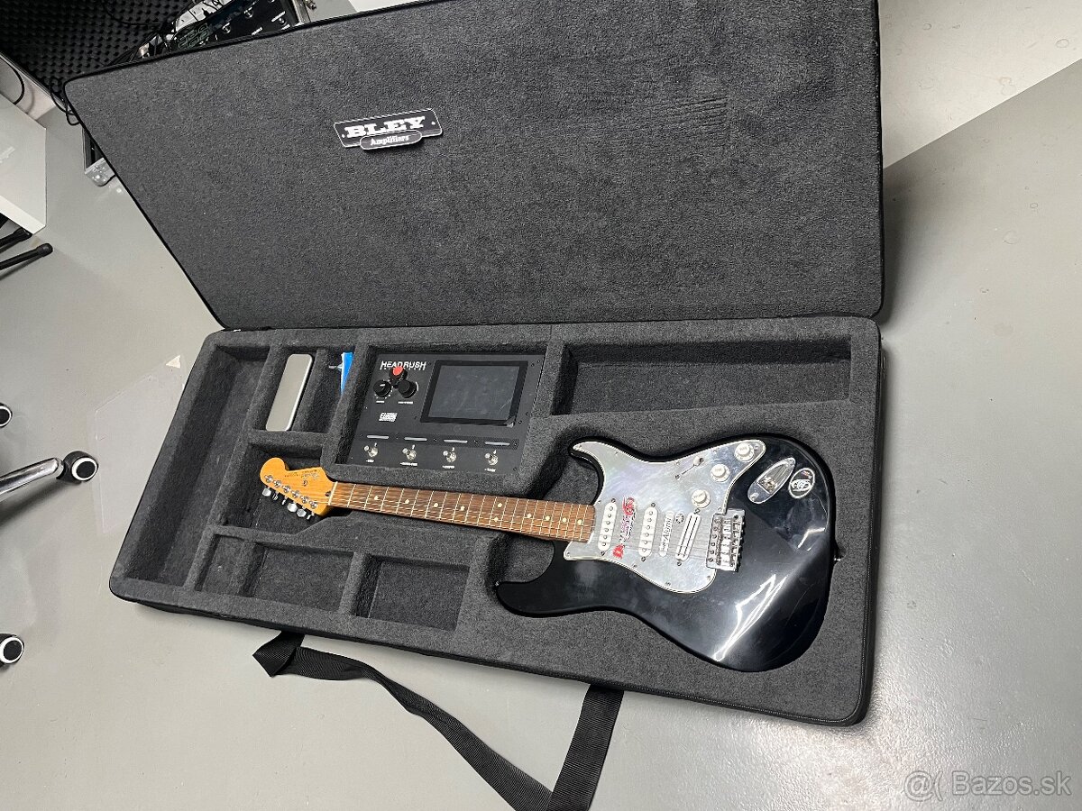 Gitarové púzdro - 2