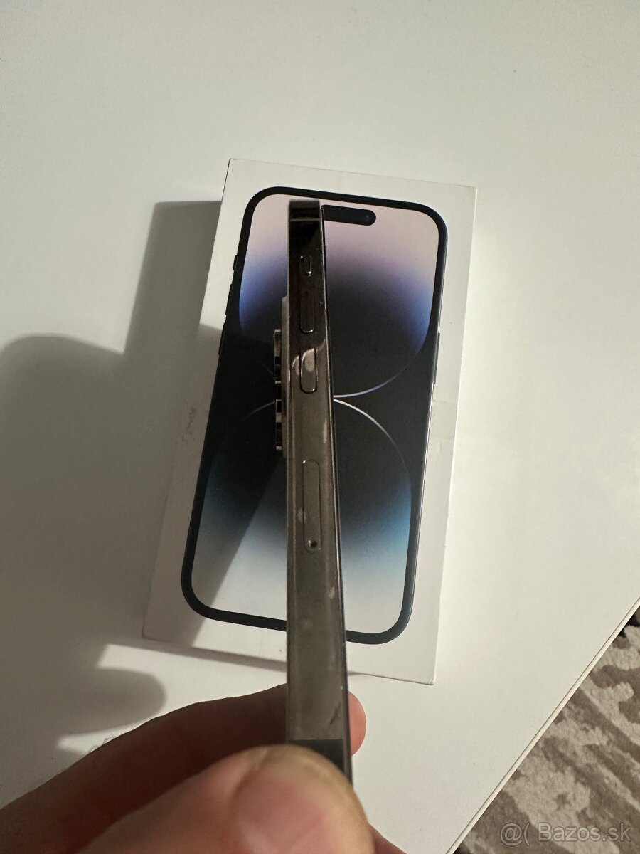 iPhone 14 pro 512GB Gold - 2