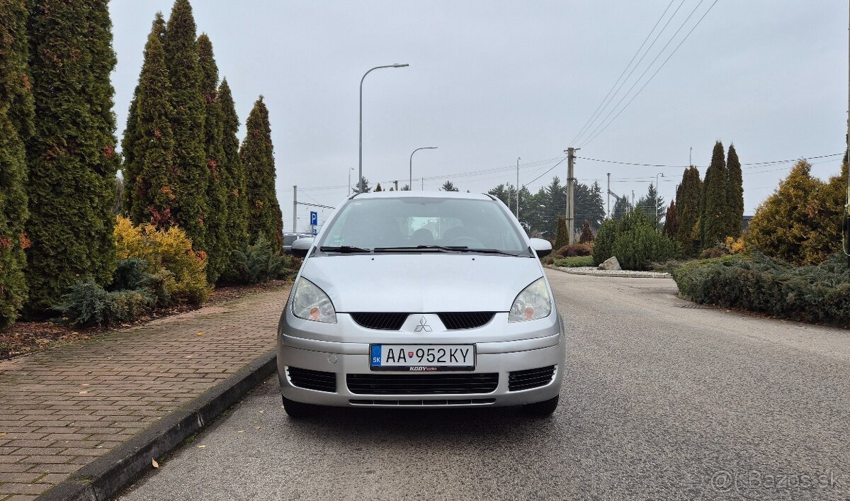 Mitsubishi Colt Automat 9/2008 70kW ....131500km - 2