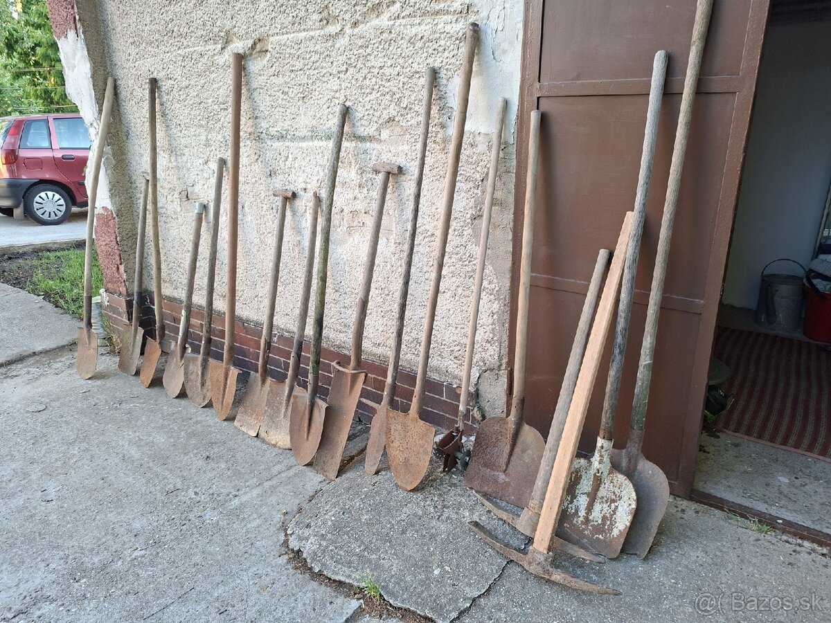 rýĺ,lopata,motyka,čakan,kosa,hrable - 2