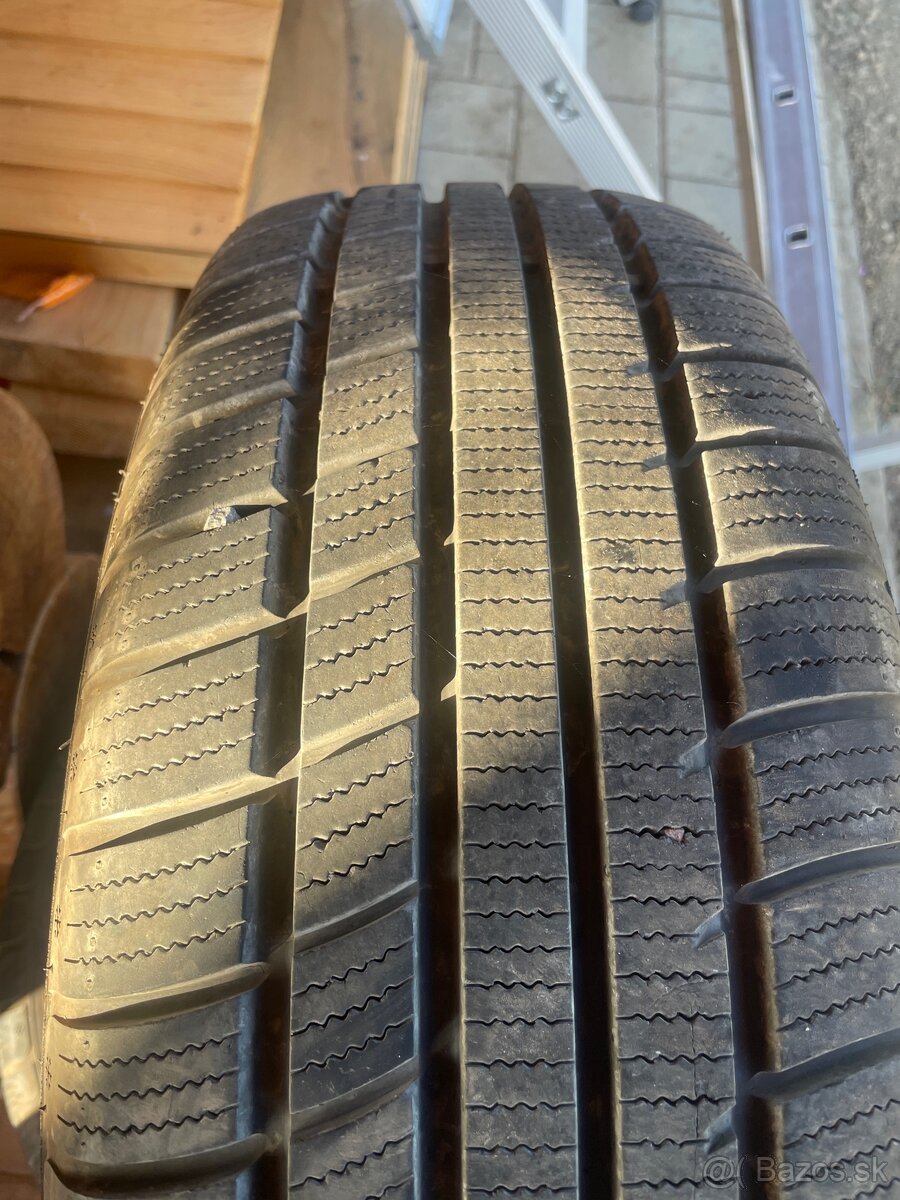 Zimné pneu 215/65r16 - 2