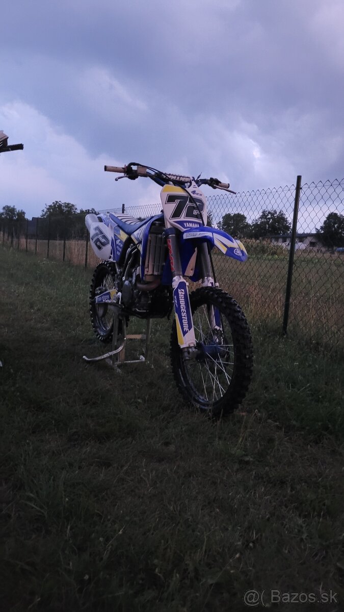 Yamaha YZ 450 F - 2