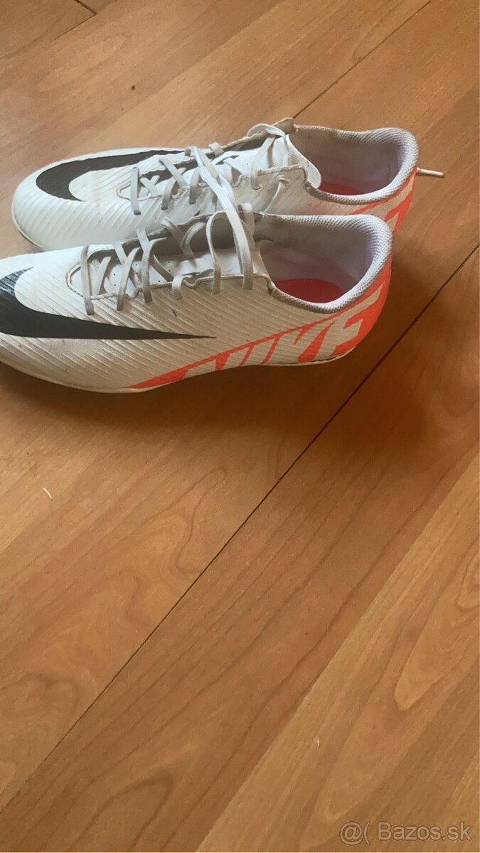 Kopačky nike - 2