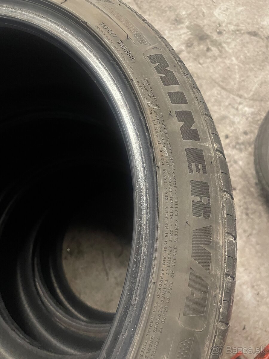 Pneumatiky 235/40ZR19 96Y - 2