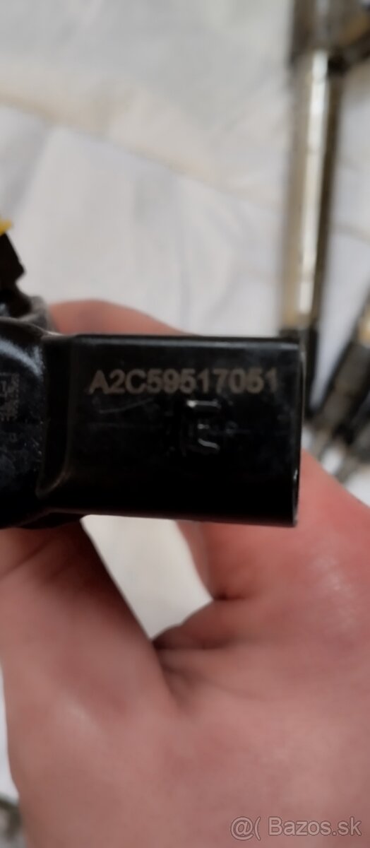 Vstrekovacie trisky - 2