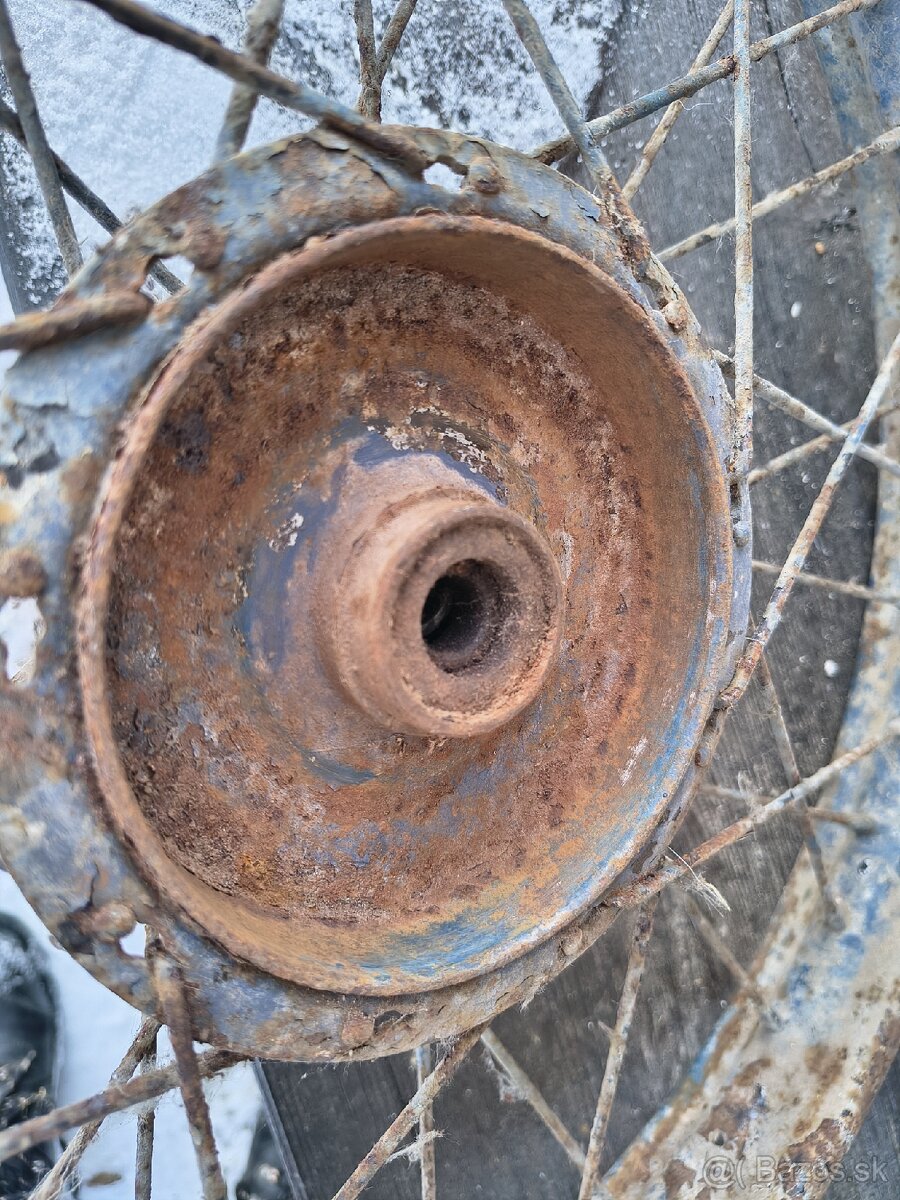 Predné koleso ČZ 125 150 - 2