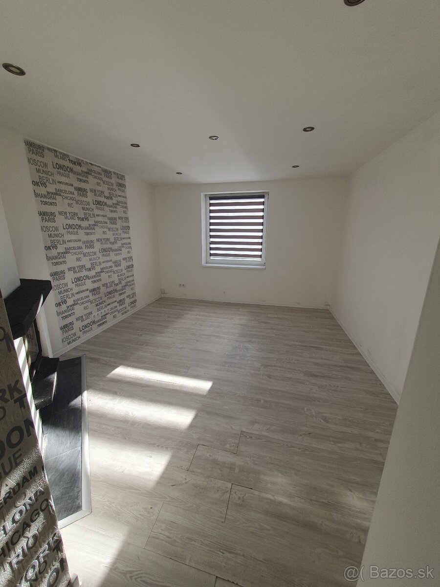 "Prenajmem 2 izbovy byt - 2