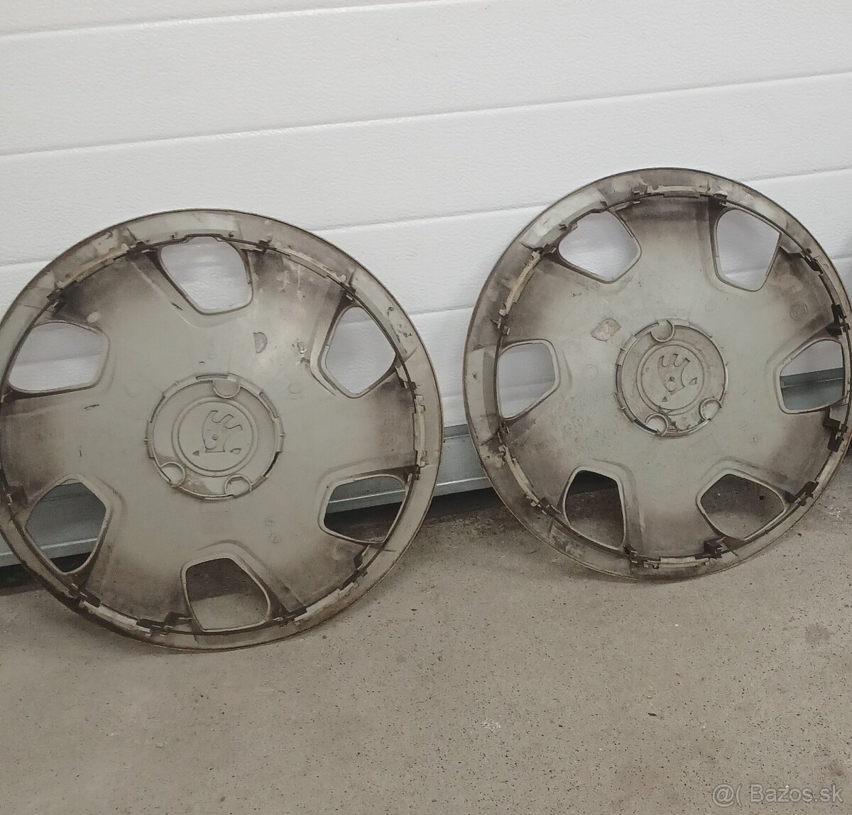 Puklice Škoda R15 - DAKARA - 2