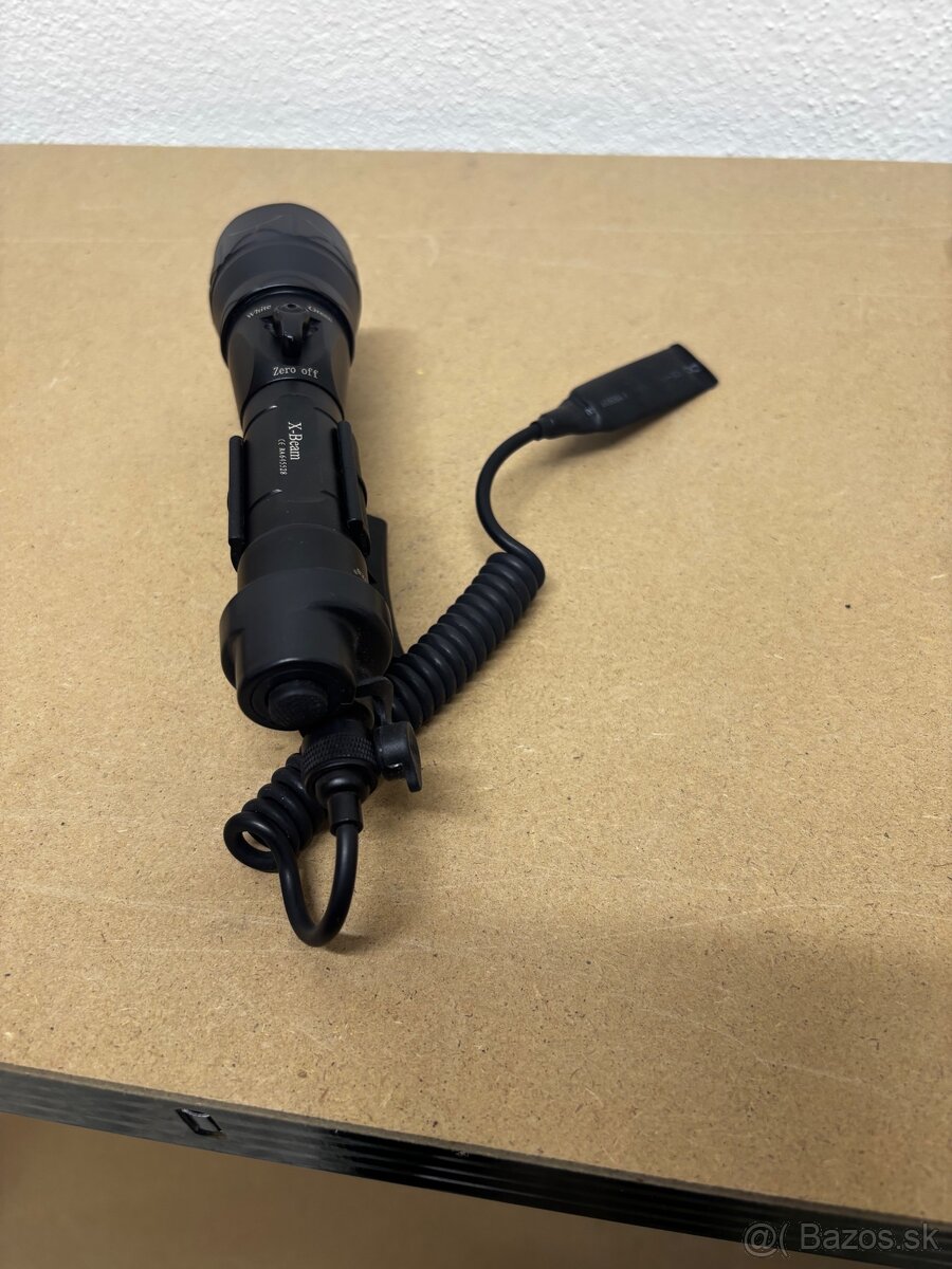 Baterka Wolf-Eyes X-Beam biela+zelena - 2