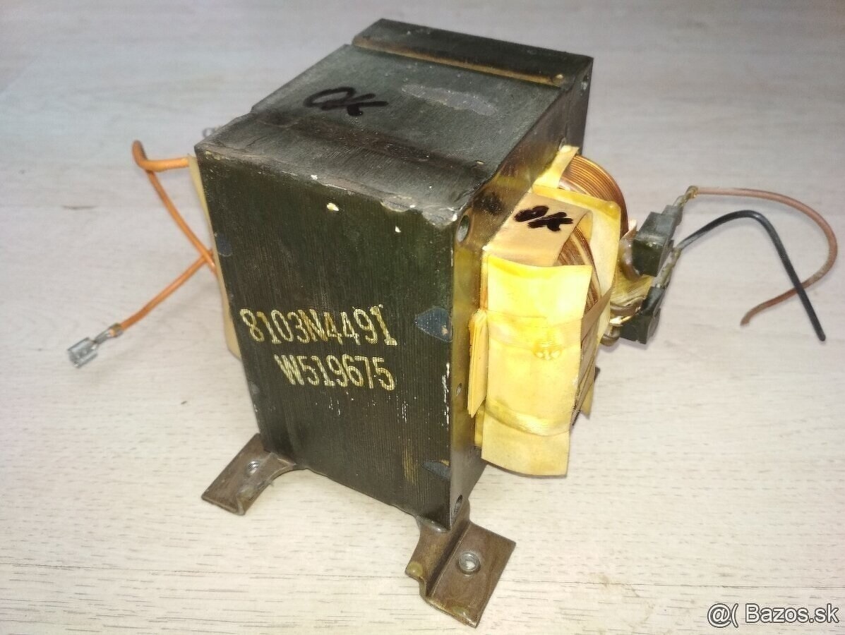Transformator z mikrovlnky 900W - 2