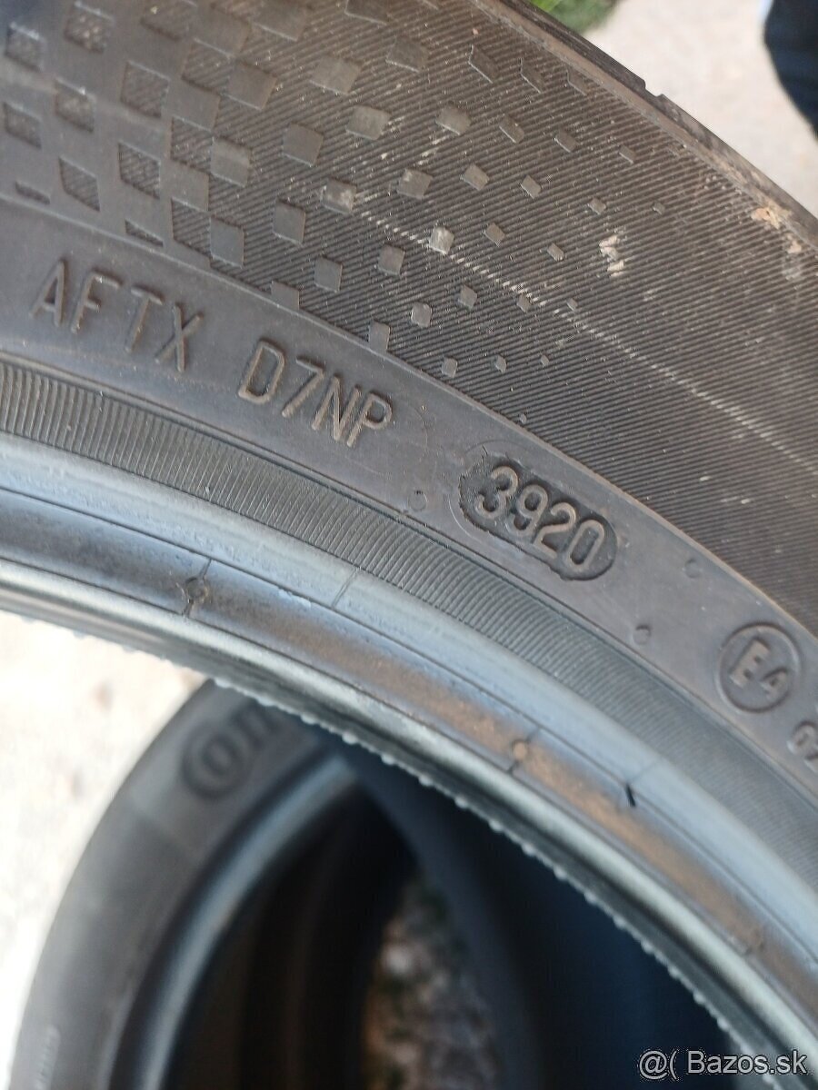 315/40 r21 letné pneumatiky ,Continental - 2