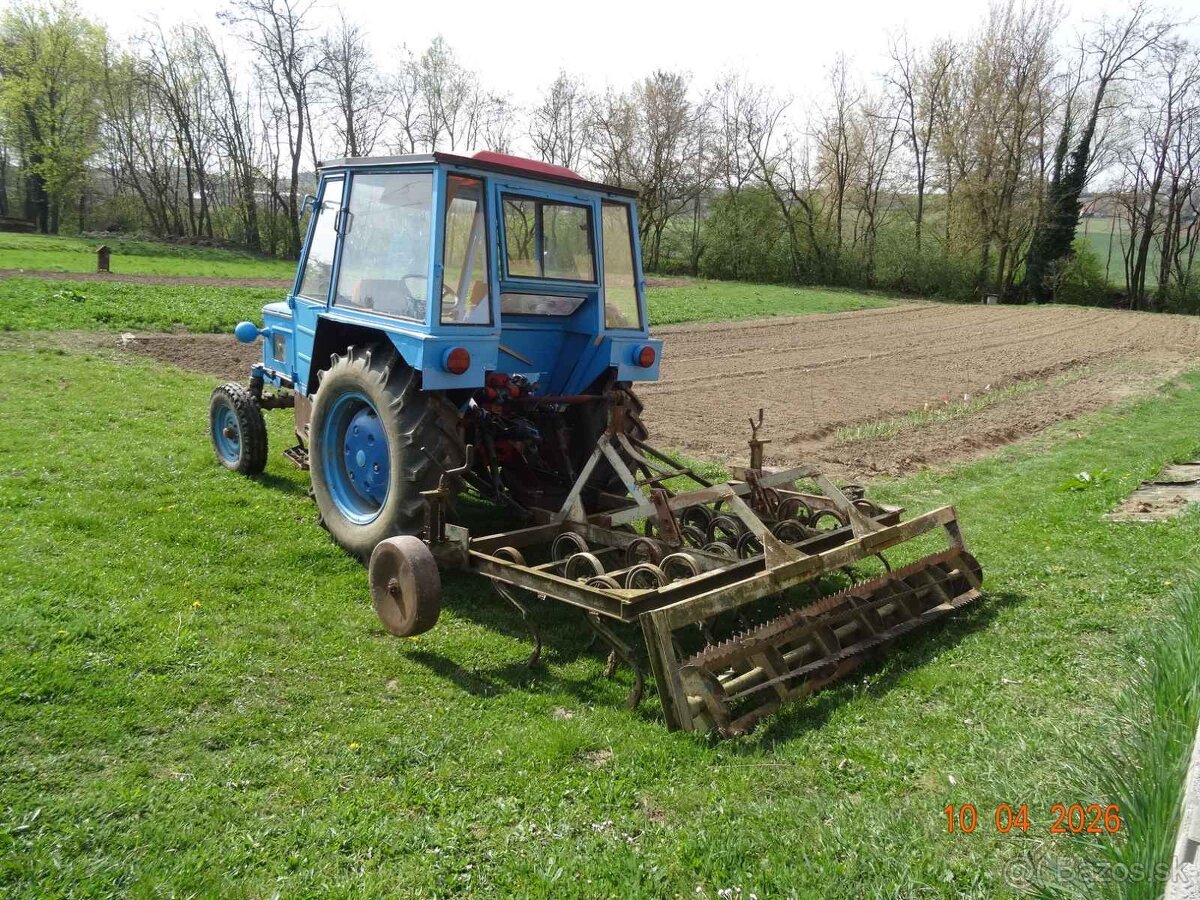 Traktor Zetor 4011 - 2