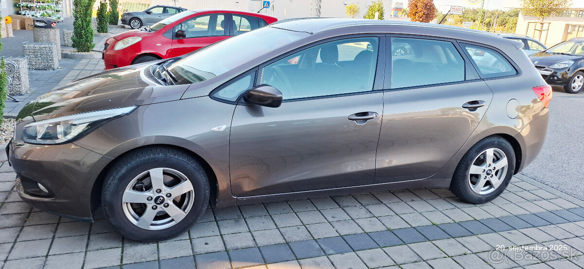 Predam Kia Ceed SW.1.4 benzin. - 2