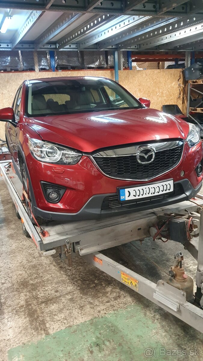 Rozpredám náhradné diely Mazda Cx-5 2.2-D 4x4 193 000km - 2