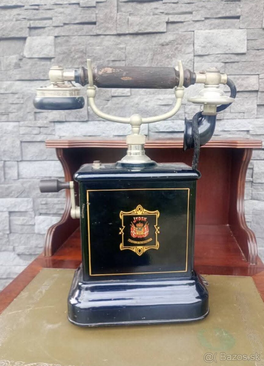 starozitny telefon - 2