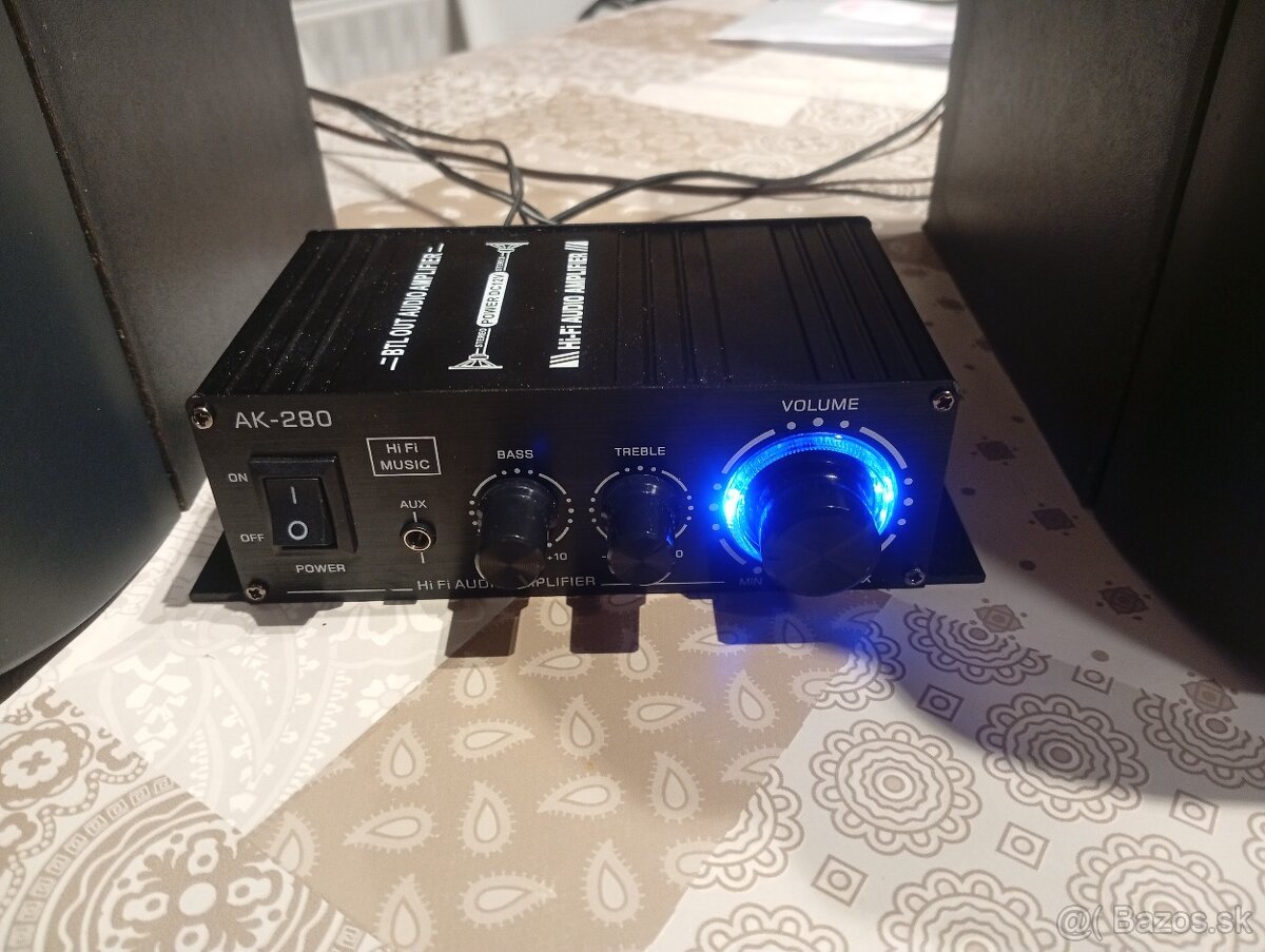 Hifi zosilňovač + Repro Aiwa - 2