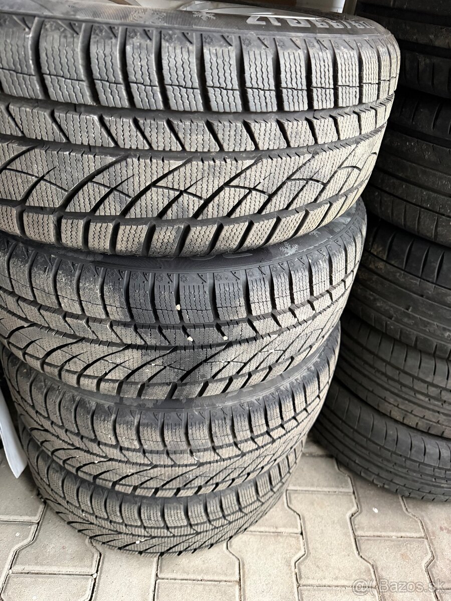 215/55r17 zimné - 2