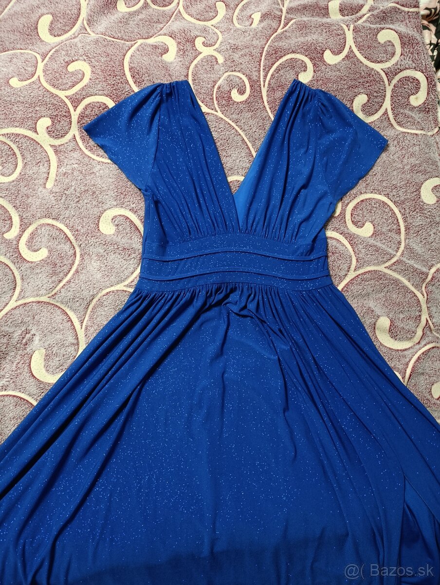 Trblietavé šaty - 2