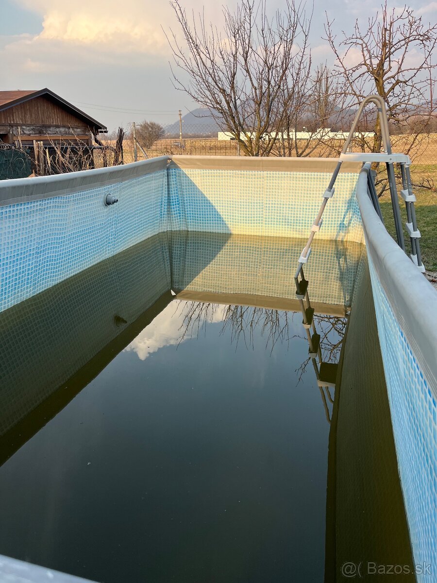 Bazén Intext - 2