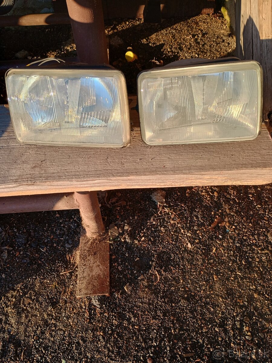 Škoda 105,120 svetlá - 2