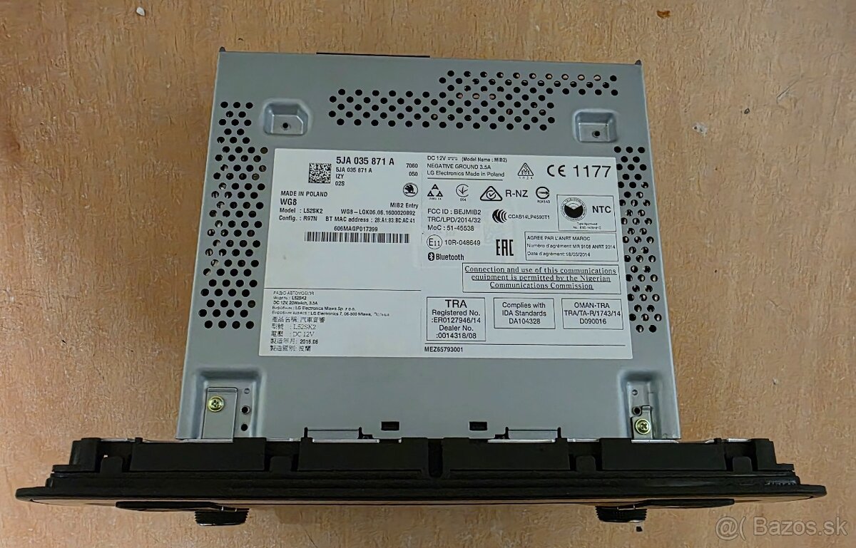 Radio swing skoda rapid 5JA035871A - 2