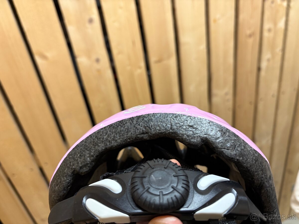 Dievcenska detska prilba - 2