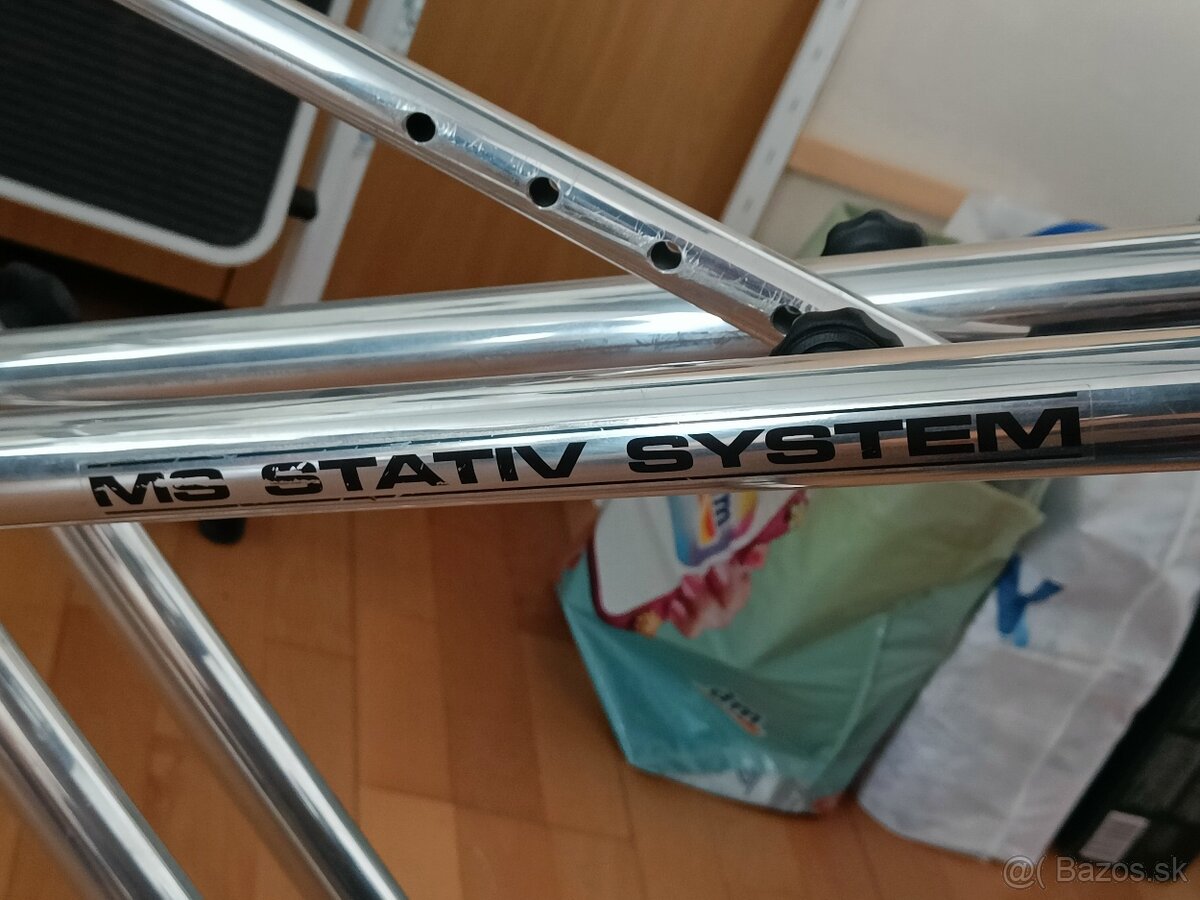 Stojan na klávesy - 2