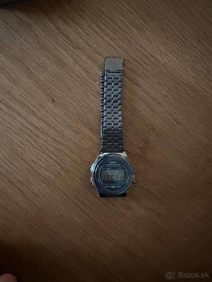 Hodiny casio - 2