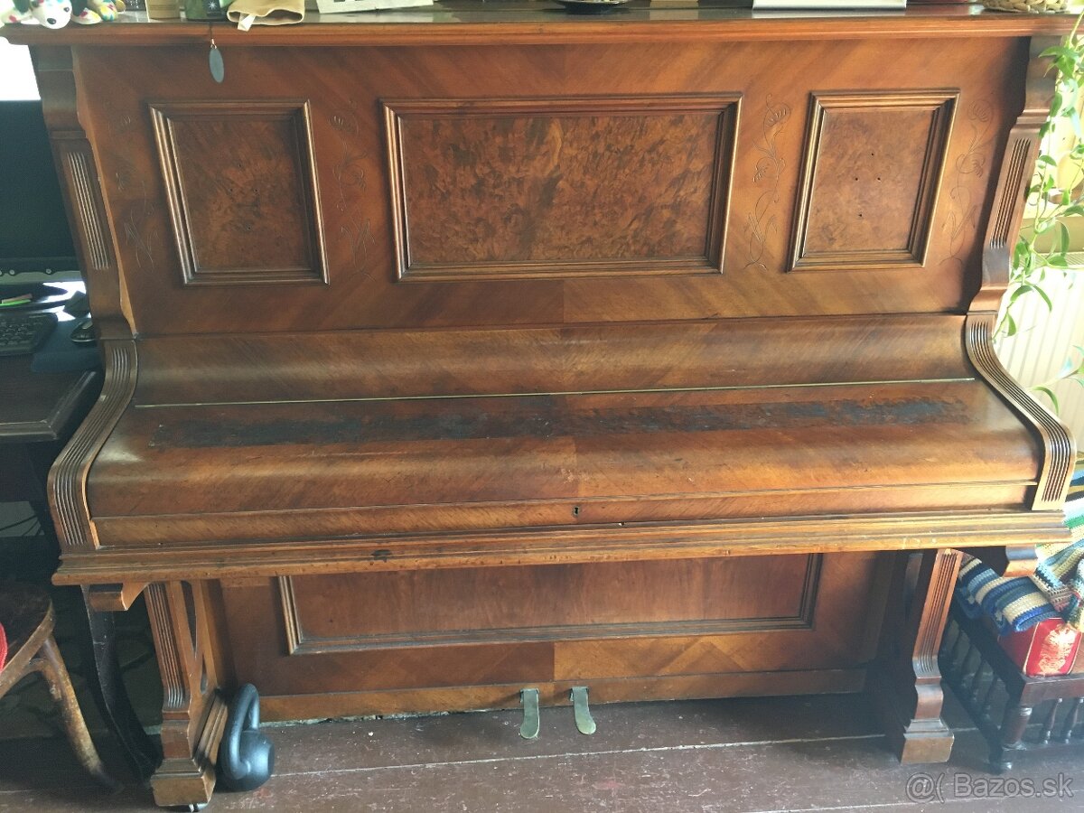 Starožitné piano - 2