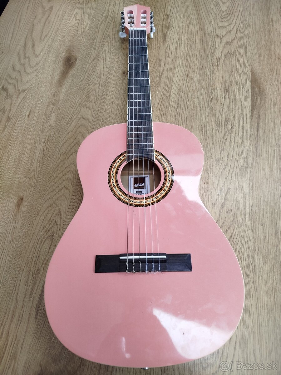 Akustická gitara - 2