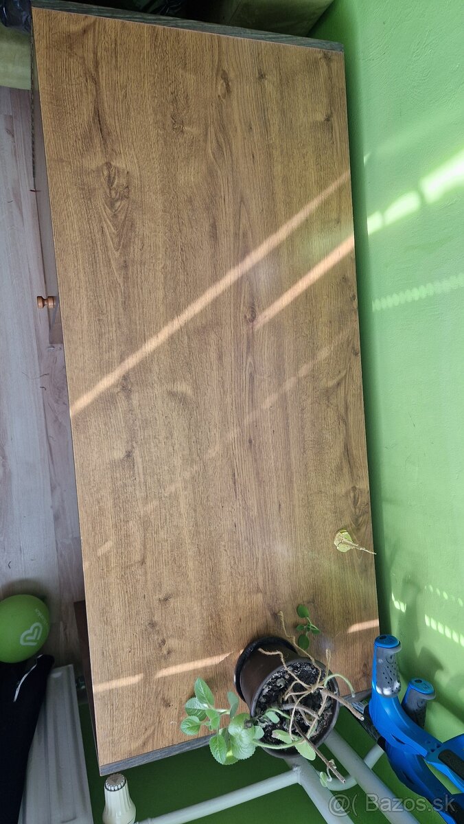 Písací stôl + kreslo - 2