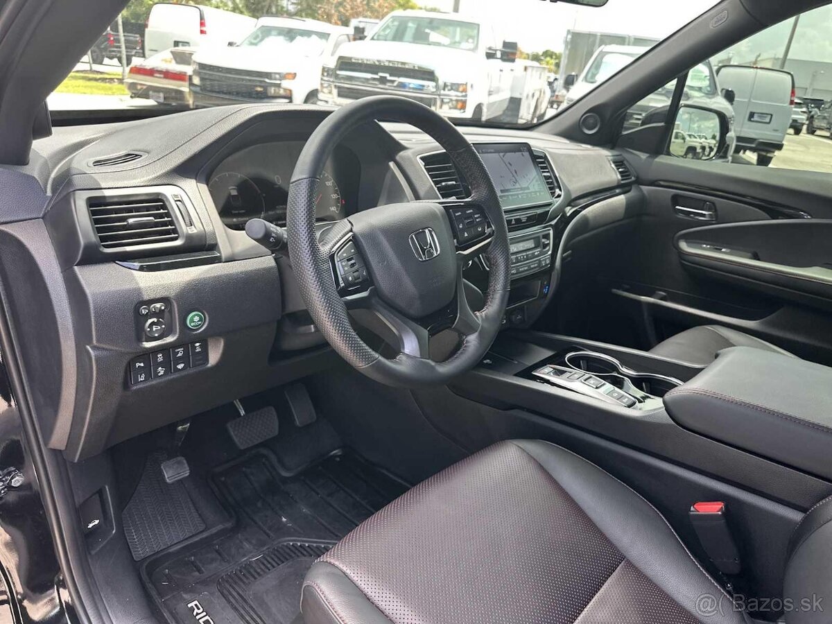 2024 Honda Ridgeline Black edition - 2