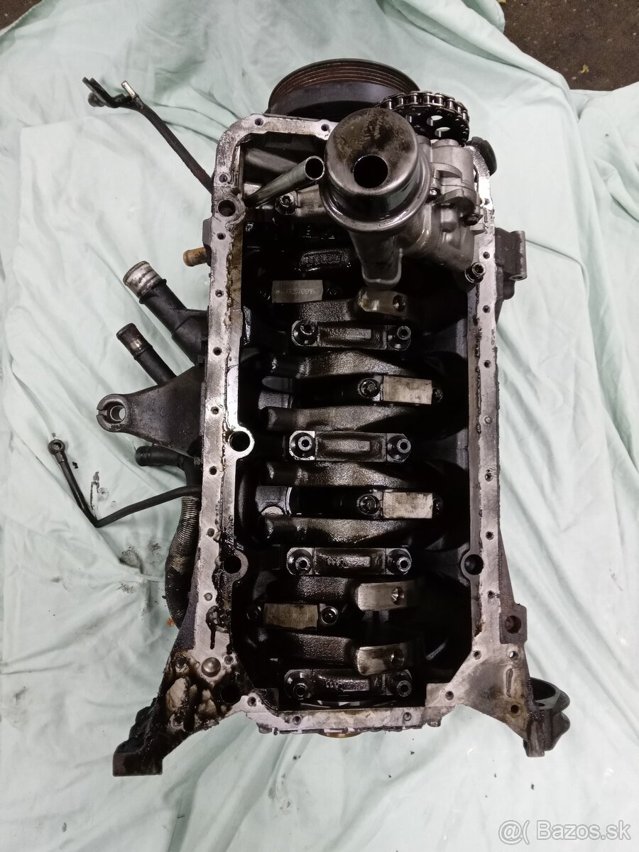 Blok motora Ssangyong Kyron 2.0Xdi Diesel so závitom - 2