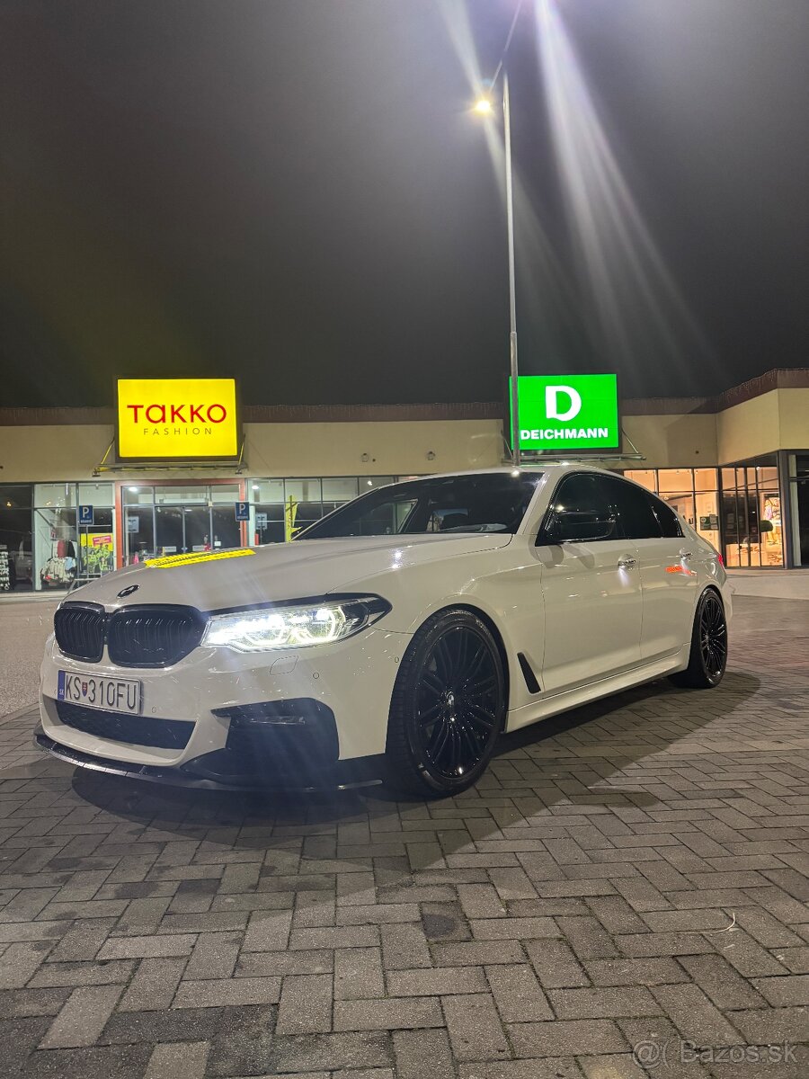 BMW 530xD G30 TOP STAV TOP VÝBAVA - 2