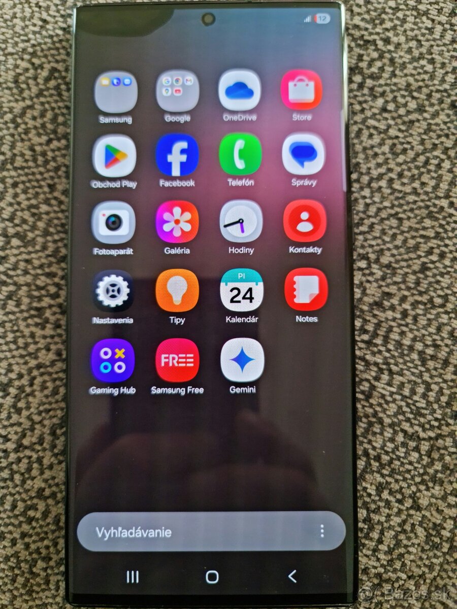 SAMSUNG GALAXY S22 ULTRA - 2