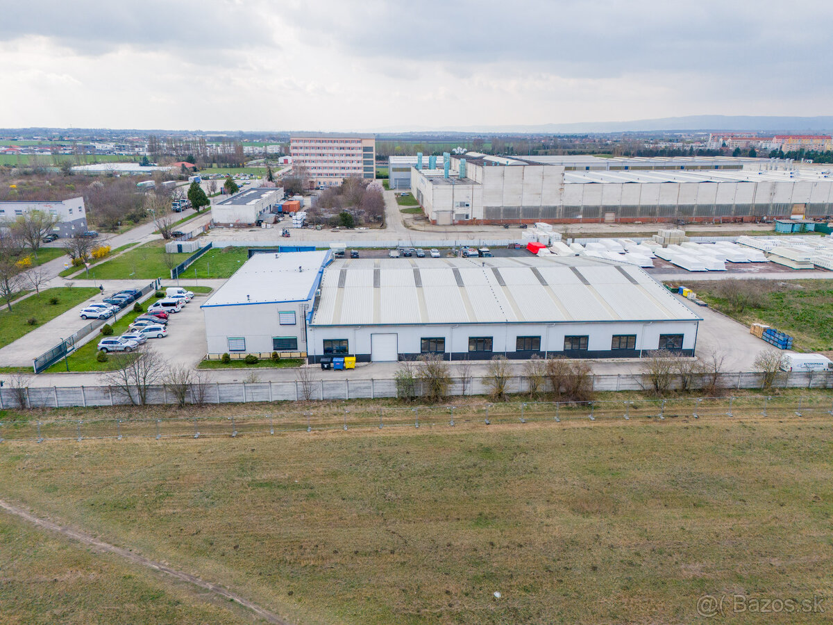 Na predaj priemyselný objekt s investičným potenciálom v Sen - 2