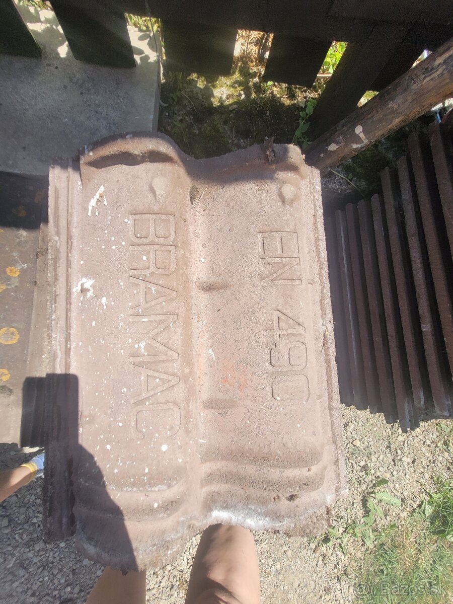 Betónová škridla BRAMAC - 2