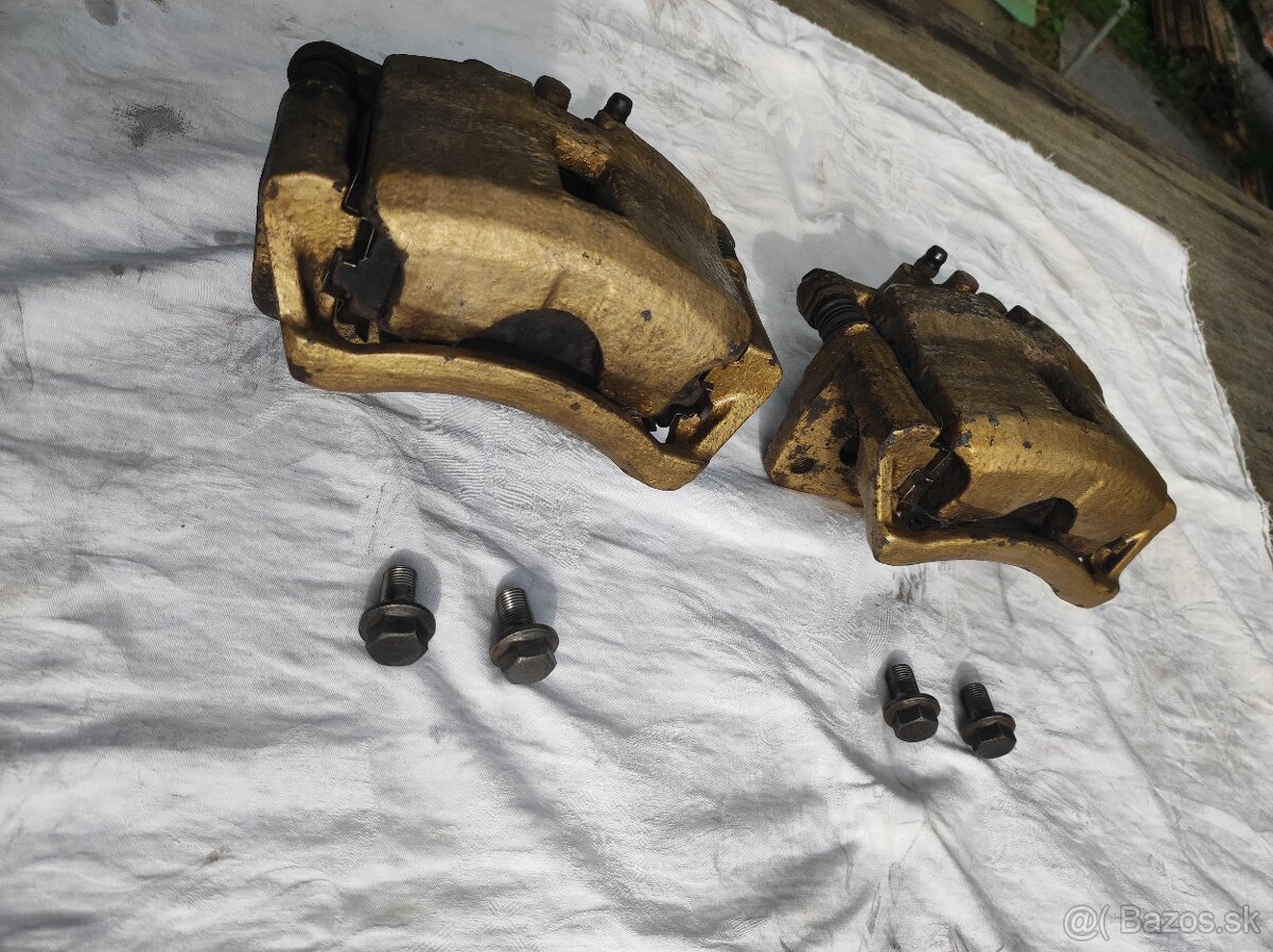 Predne brzdové strmene Honda Accord 6.G - 2