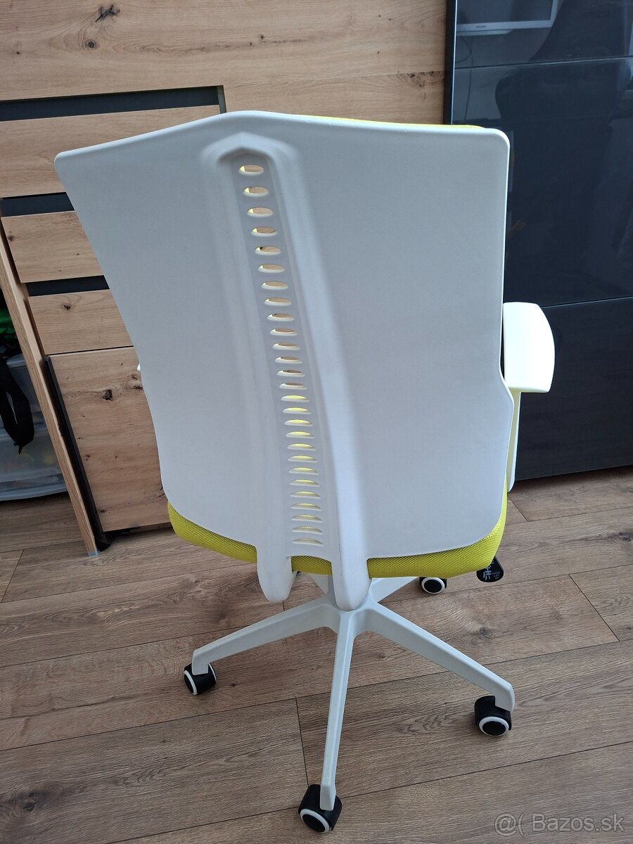 Predaj kancelárskej stoličky - 2