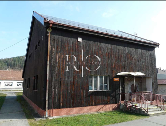 Na predaj samostatne stojaca budova - Valaská Belá - 2