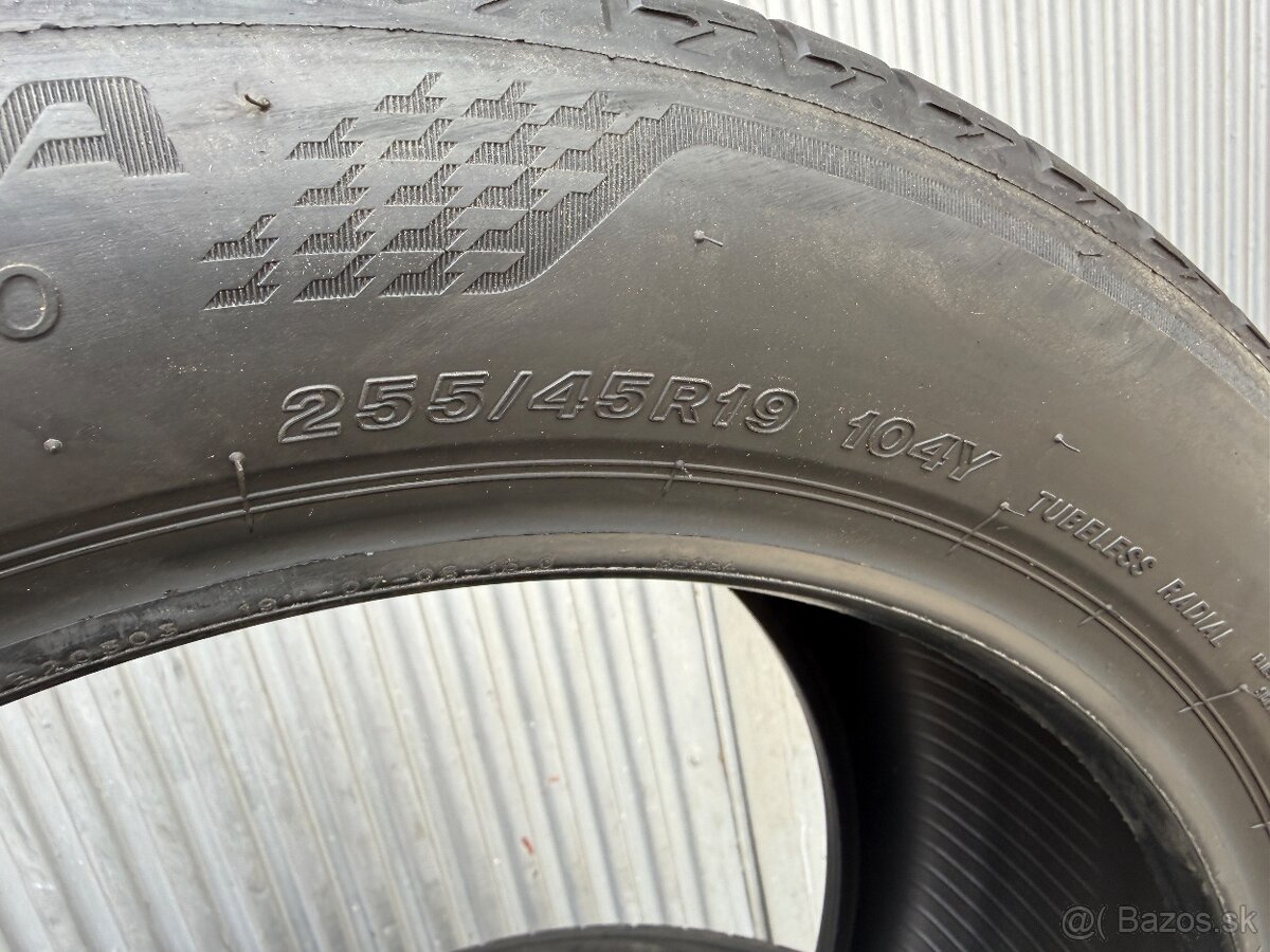 Letne pneumatiky BRIDGESTONE 255/45 R19 - 2