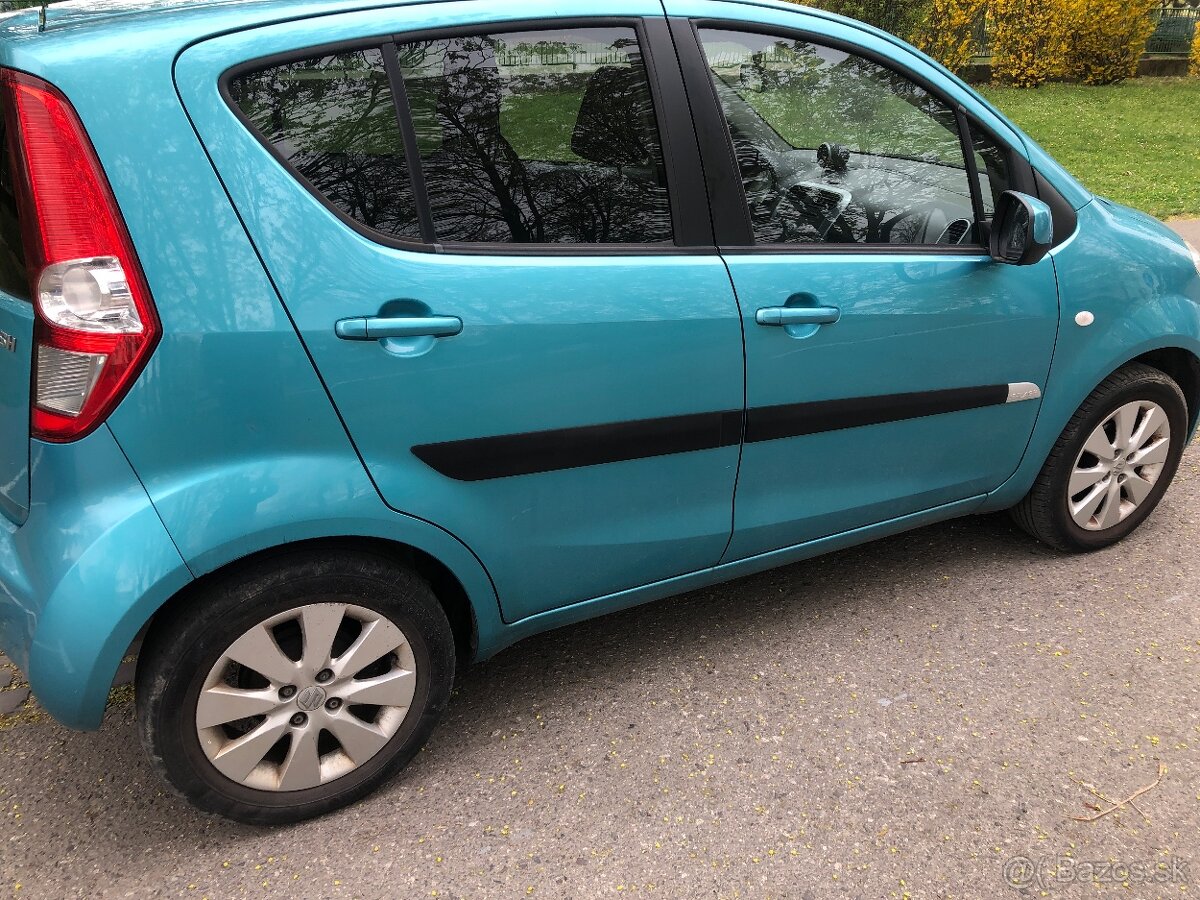 Suzuki splash 2011 - 2