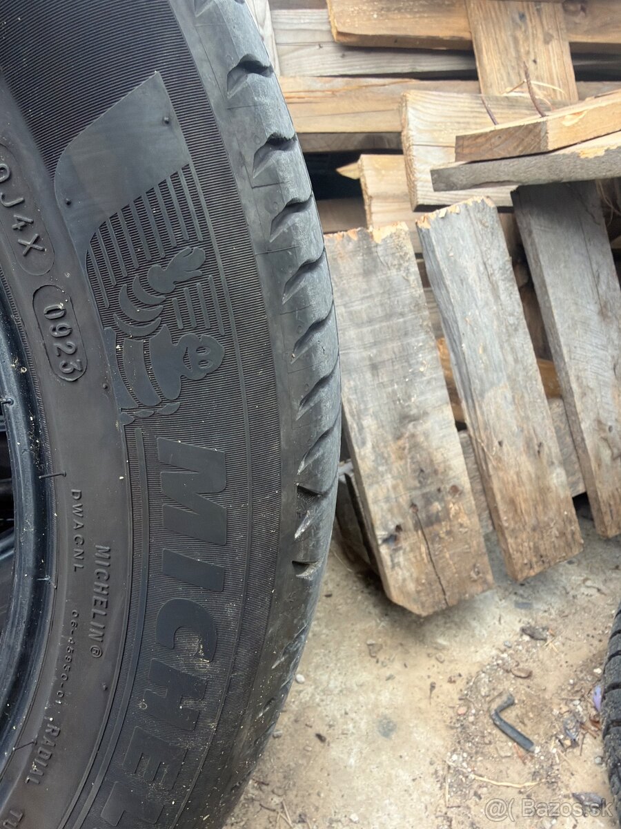 215/55 r17 letné - 2