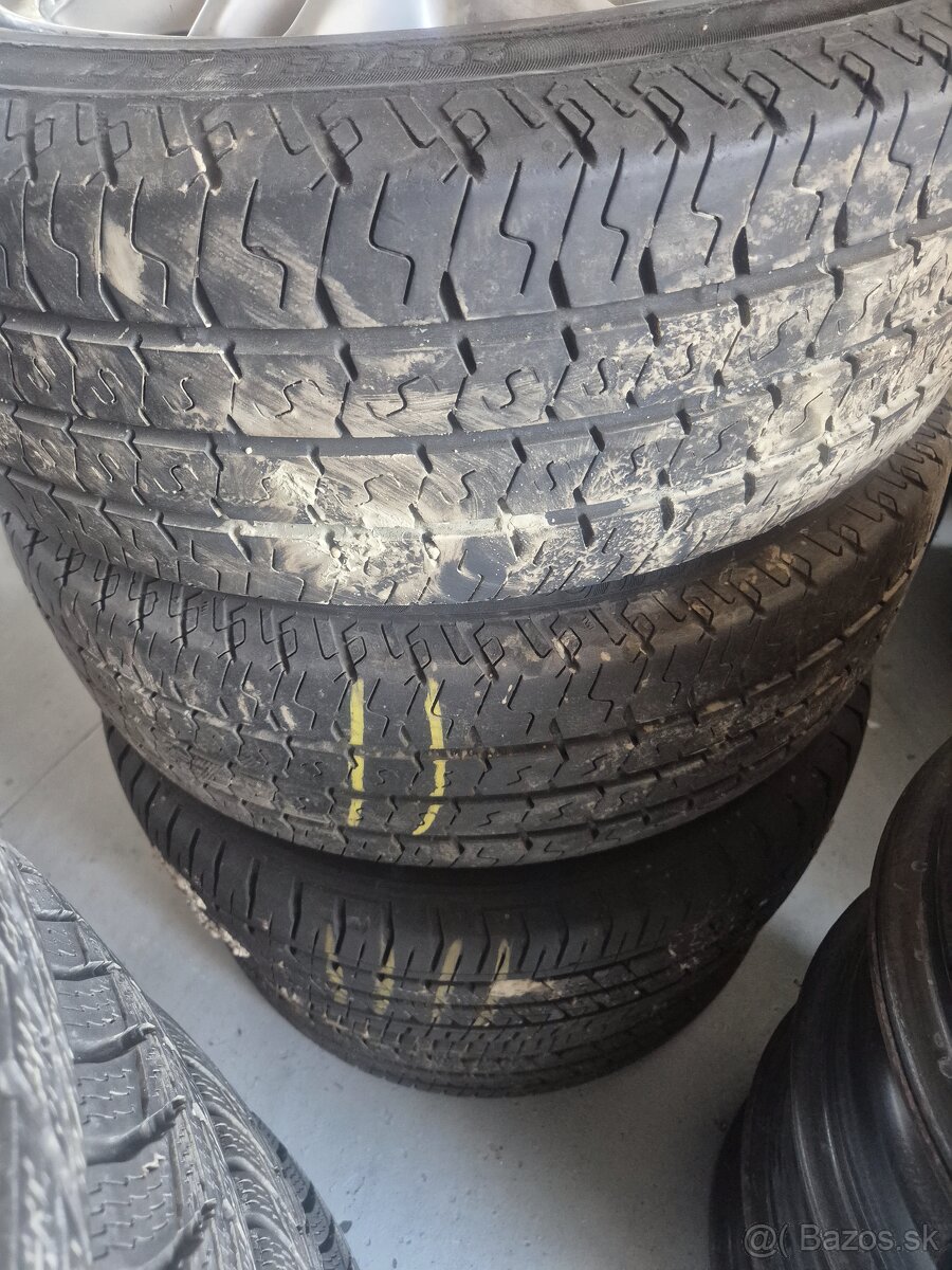 Mercedes r16 C 205/65r16 - 2