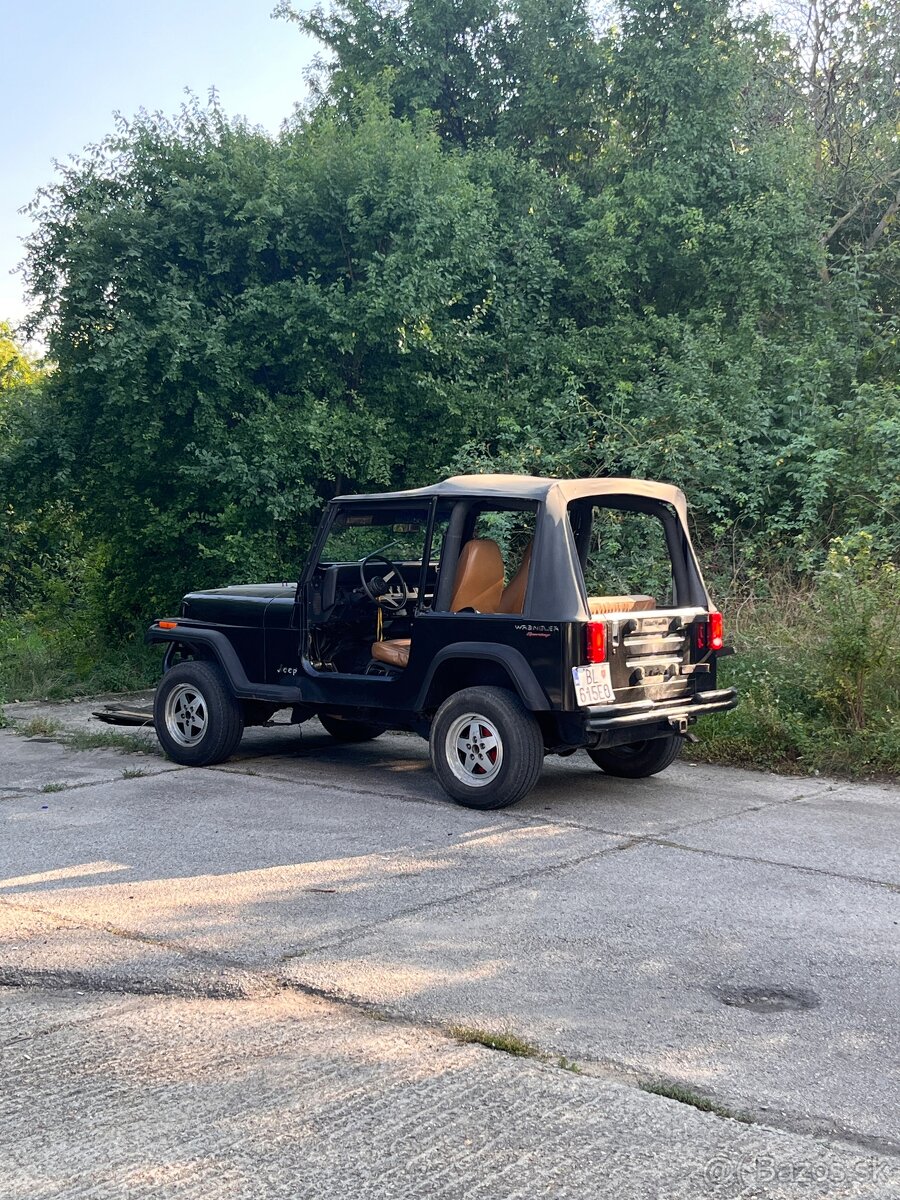 Jeep Wrangler YJ 2.5