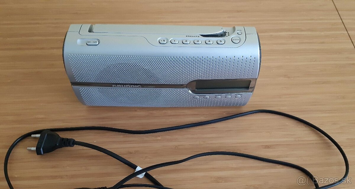 Rádio GRUNDIG Music Boy 51 - 2