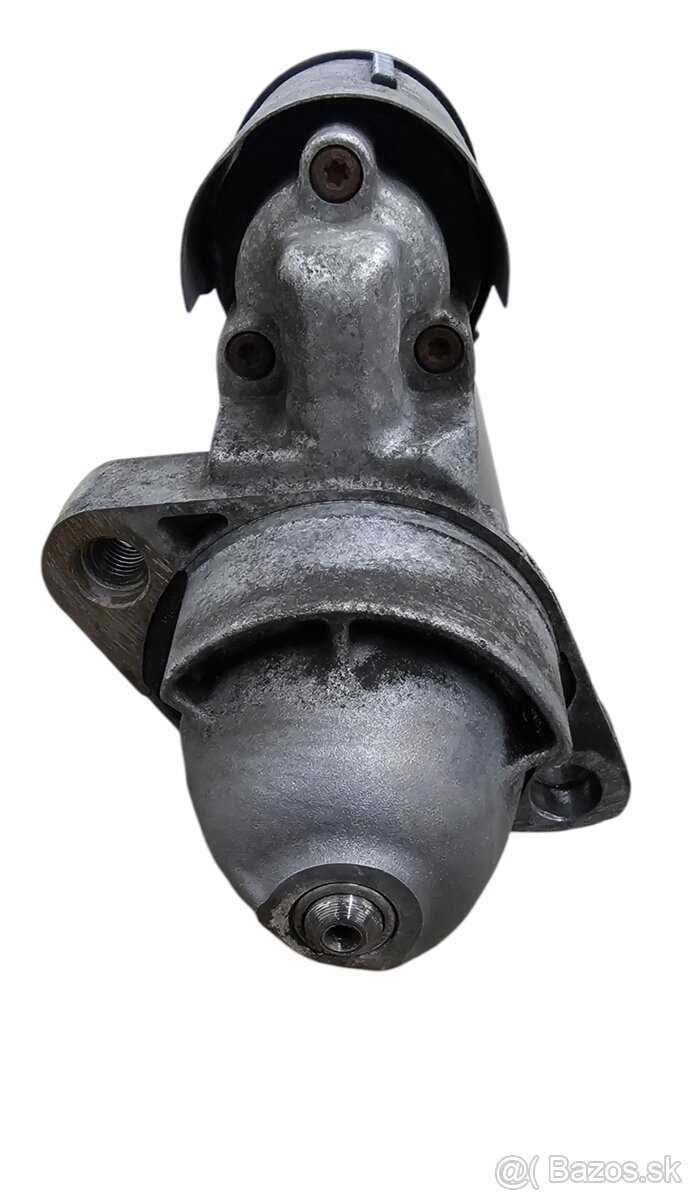 Superb 2.8 v6 starter - 2