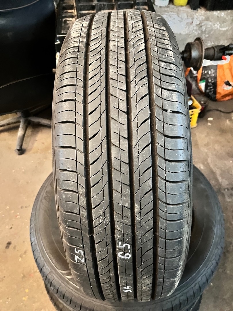 215/60 R17 96H pneu M+S celoroční - DOT 2023 - 2